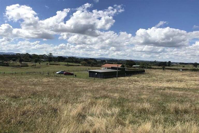 Photo of property in 582 Linwood Road, Karaka, Papakura, 2580