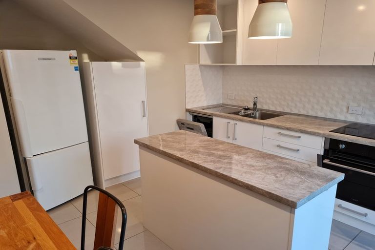 Photo of property in 31u3 Princess Terrace, Newtown, Wellington, 6021