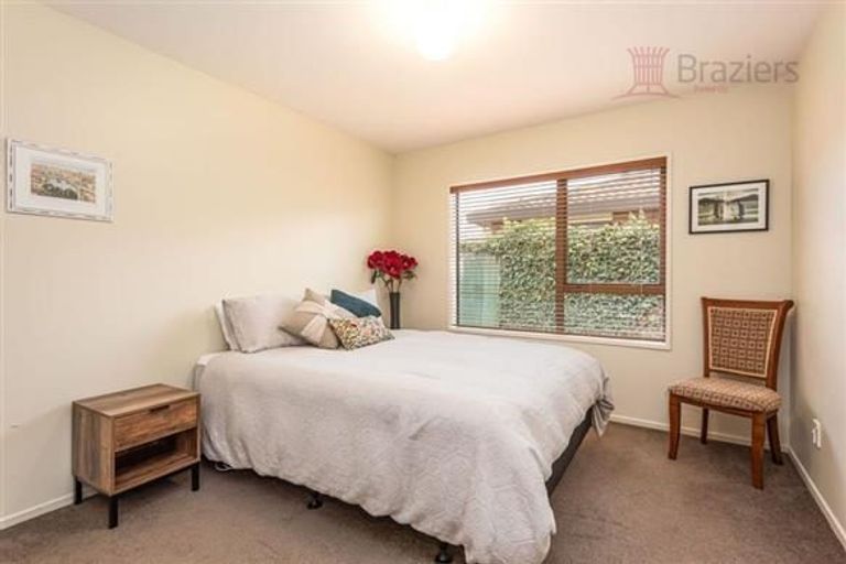 Photo of property in 95 Mandeville Street, Riccarton, Christchurch, 8011
