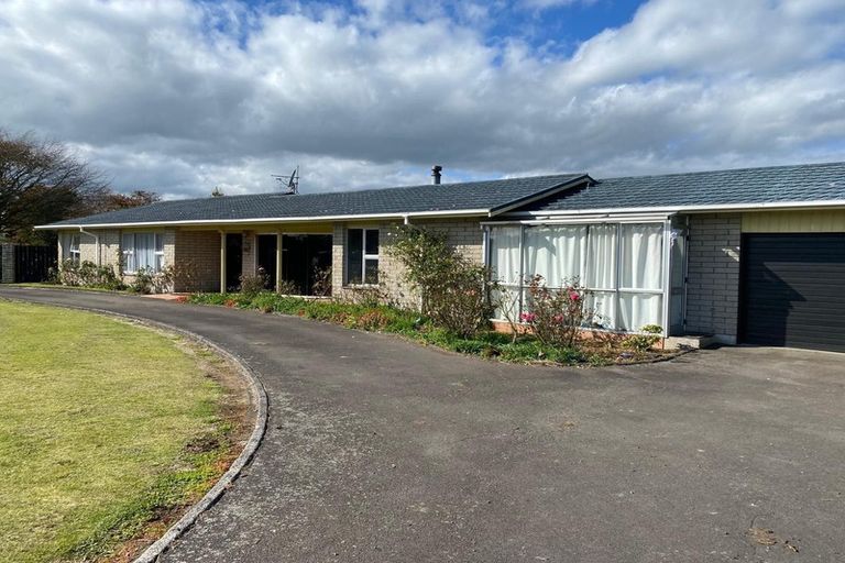 Photo of property in 24 High Street South, Eltham, 4322
