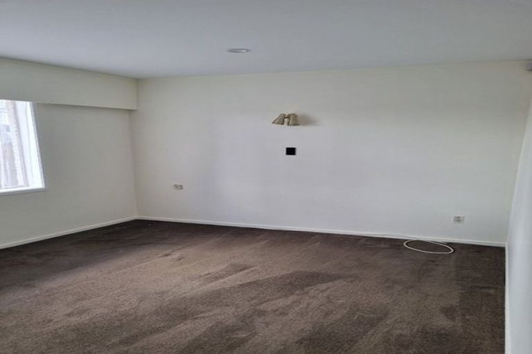 Photo of property in 2/2a Hutt Road, Manurewa, Auckland, 2102
