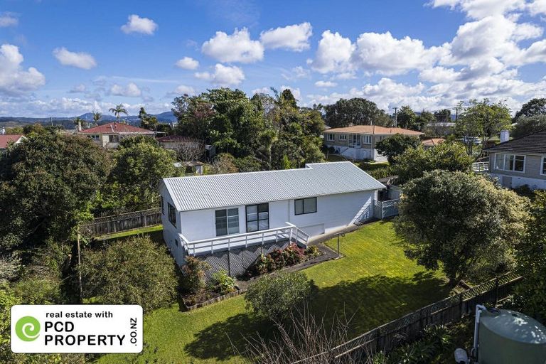 Photo of property in 6b Commins Road, Onerahi, Whangarei, 0110