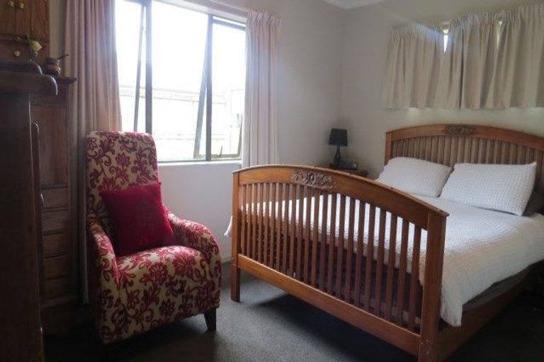 Photo of property in 18 Landmark Court, Huntington, Hamilton, 3210