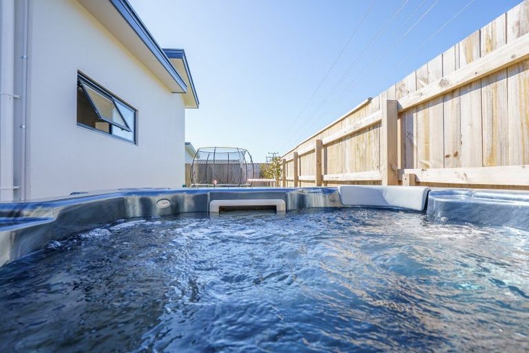 Photo of property in 3 Eton Street, Richmond, 7020