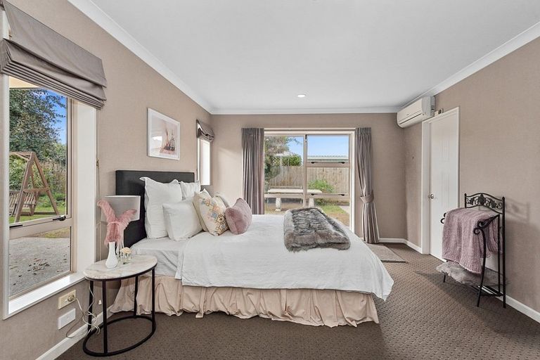 Photo of property in 10 Oldfield Court, Huntington, Hamilton, 3210