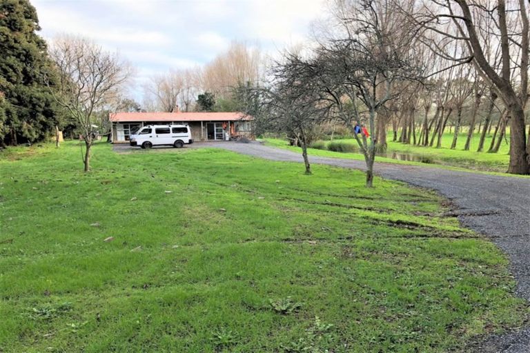 Photo of property in 80 Lethbridge Road, Otaki, 5581