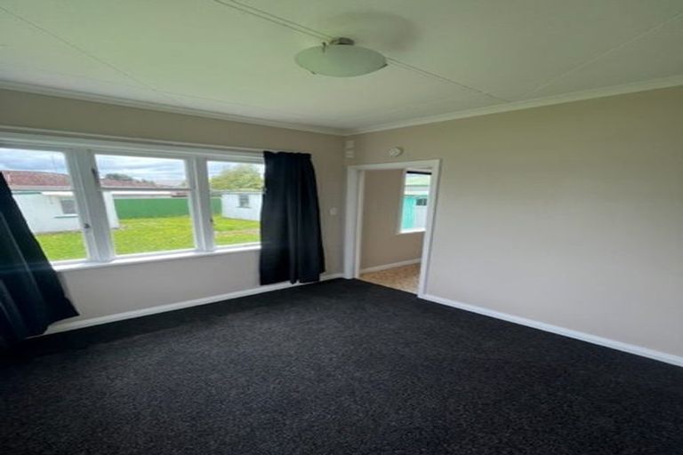Photo of property in 9 Rata Street, Roslyn, Palmerston North, 4414