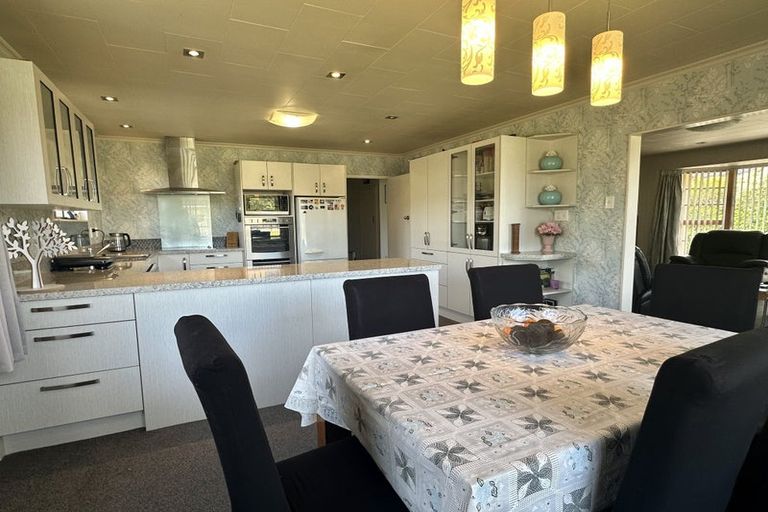 Photo of property in 96 Gladstone Terrace, Gladstone, Invercargill, 9810