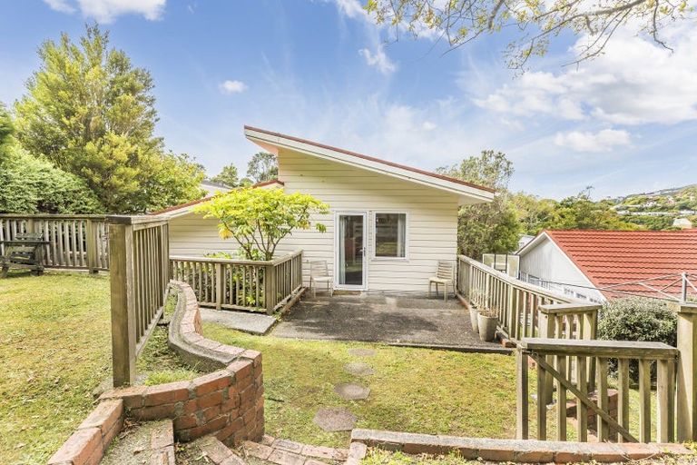 Photo of property in 47 Thurleigh Grove, Karori, Wellington, 6012