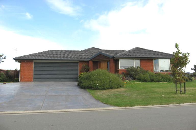 Photo of property in 27 Stonebridge Way, Prebbleton, 7604