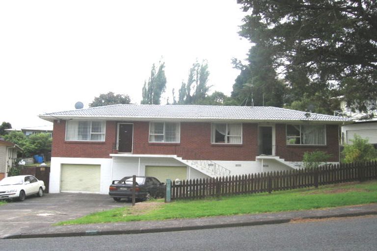 Photo of property in 1/53 Peach Road, Glenfield, Auckland, 0629