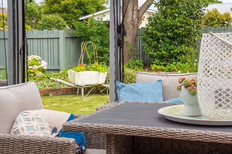 Photo of property in 2 Kereru Place, Masterton, 5810