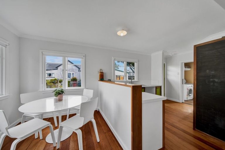 Photo of property in 87 Ngamotu Road, Spotswood, New Plymouth, 4310