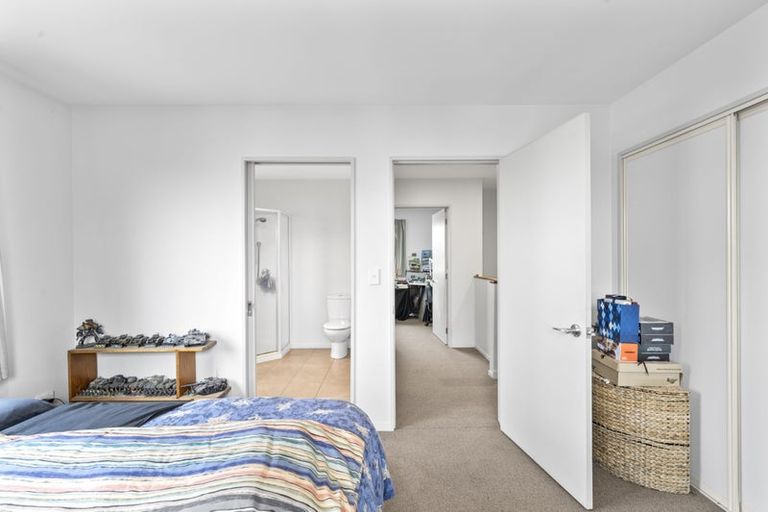 Photo of property in 4/75 Thackeray Place, Waltham, Christchurch, 8023