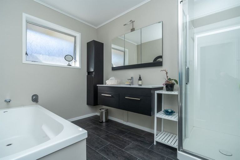 Photo of property in 23 Chequers Avenue, Chartwell, Hamilton, 3210