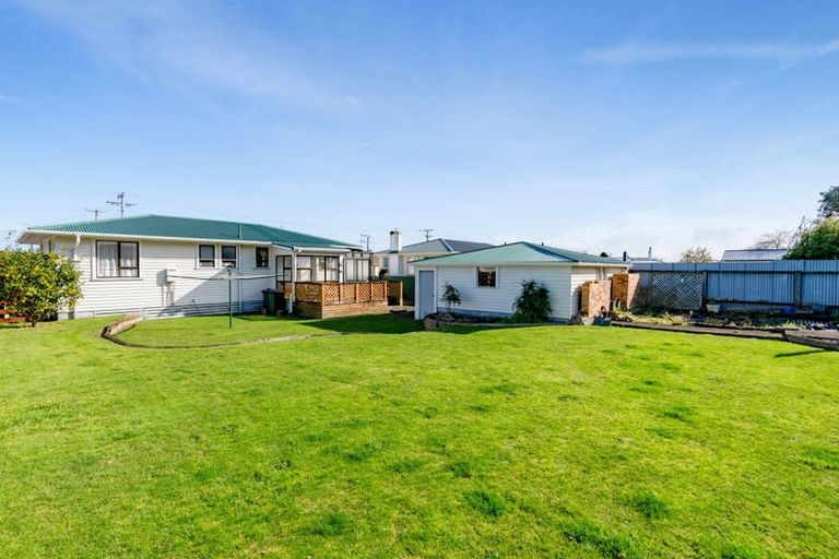 Photo of property in 44 Reid Avenue, Hawera, 4610