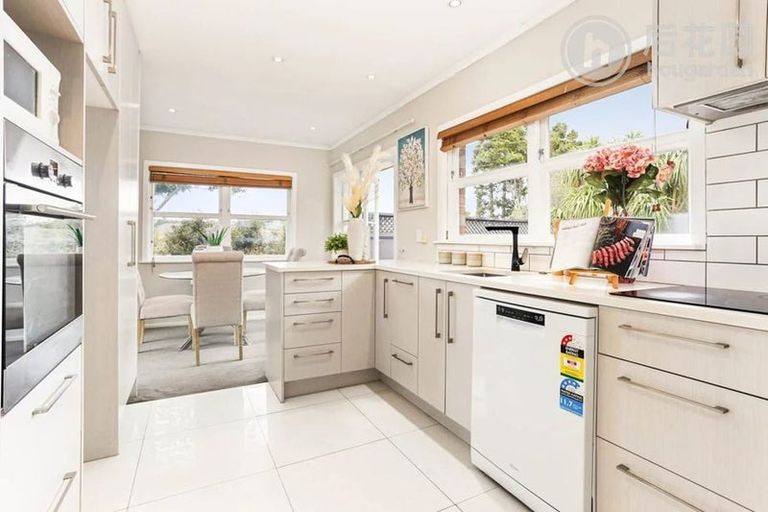 Photo of property in 36 Angelo Avenue, Howick, Auckland, 2014