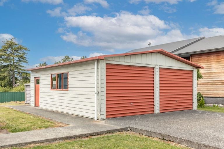 Photo of property in 28 The Esplanade, Westport, 7825