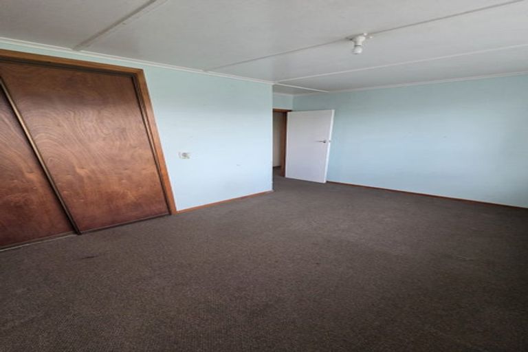 Photo of property in 25 Battiscombe Terrace, Waitara, 4320