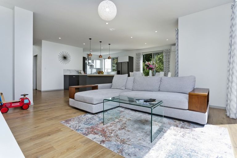 Photo of property in 115 Glenvar Road, Torbay, Auckland, 0630