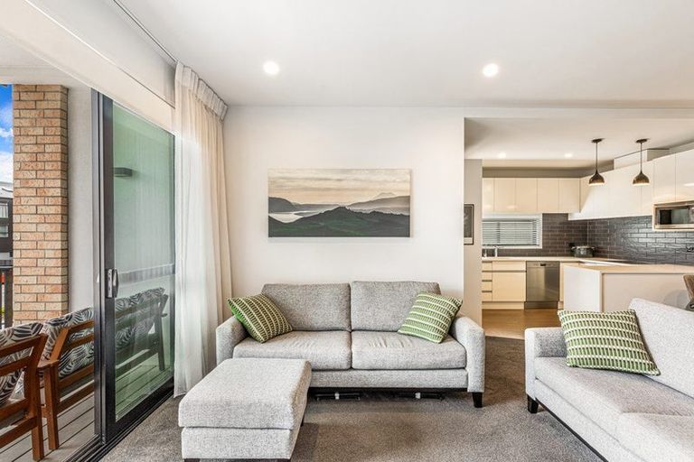 Photo of property in 102/10 Nugget Avenue, Hobsonville, Auckland, 0616