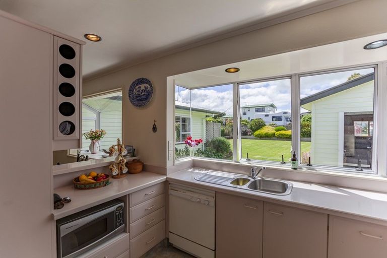 Photo of property in 61 Racecourse Road, Waipukurau, 4200