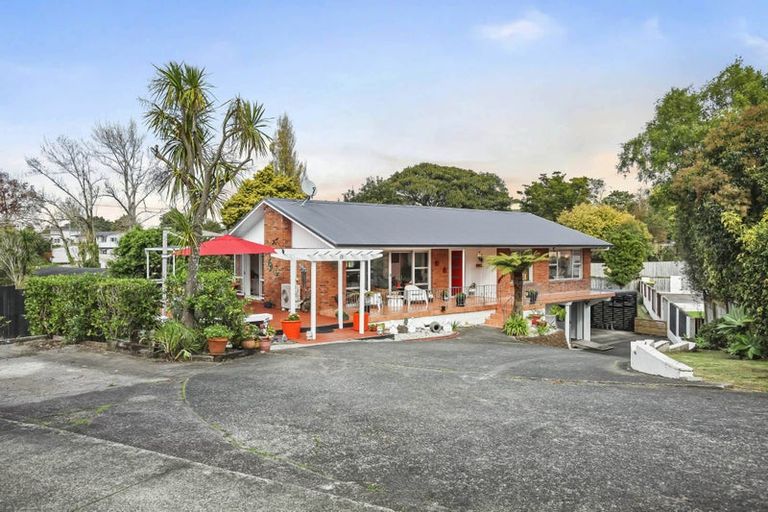 Photo of property in 19 Merchant Avenue, Te Atatu South, Auckland, 0610