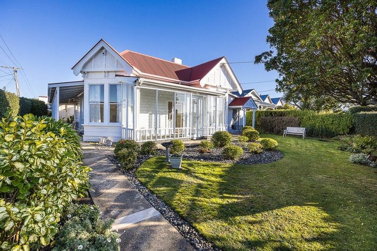 Photo of property in 37 Mornington Road, Balaclava, Dunedin, 9011