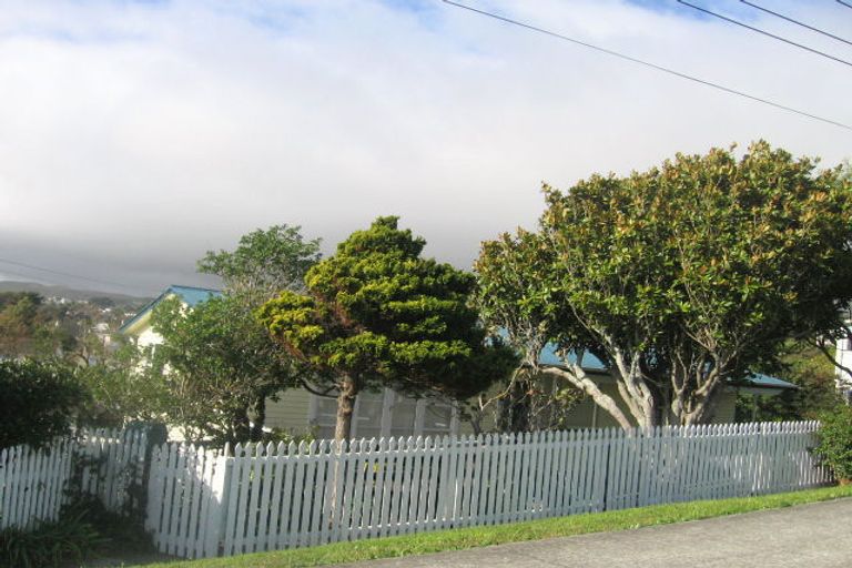 Photo of property in 25 Awatea Street, Ranui, Porirua, 5024