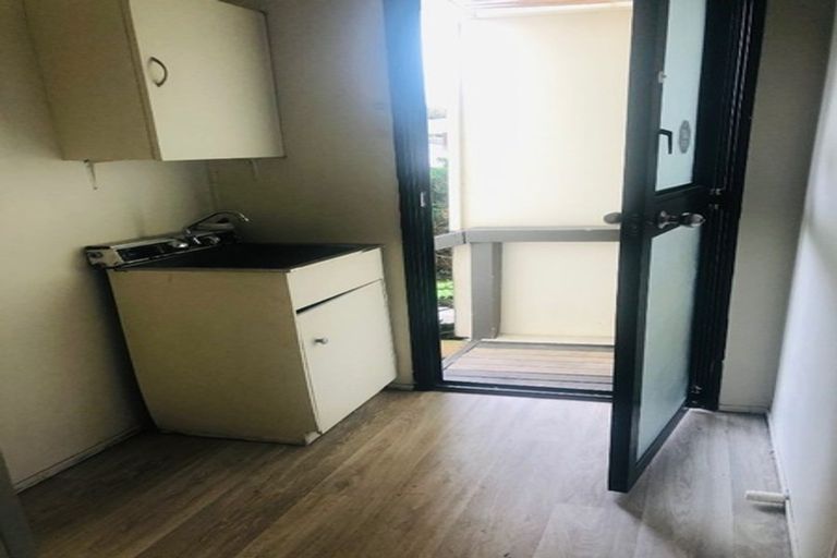 Photo of property in 71 Heathdale Crescent, Papakura, 2110