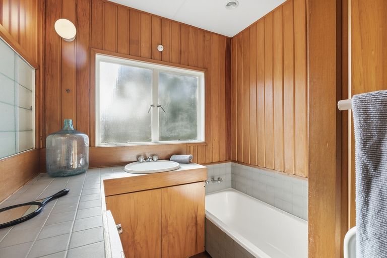 Photo of property in 213 Musselburgh Rise, Andersons Bay, Dunedin, 9013