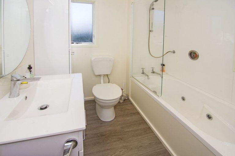 Photo of property in 2 Coradine Street, Masterton, 5810