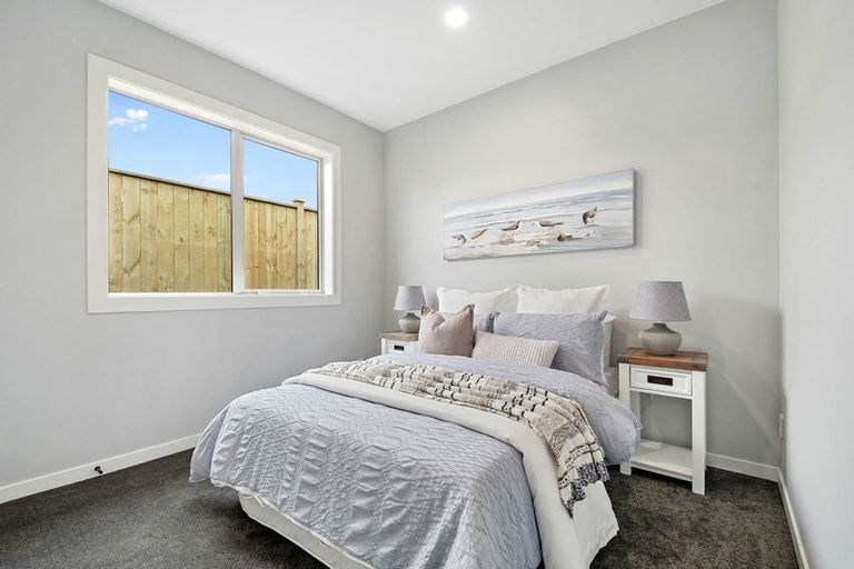 Photo of property in 17 Minerva Avenue, Helensville, 0800