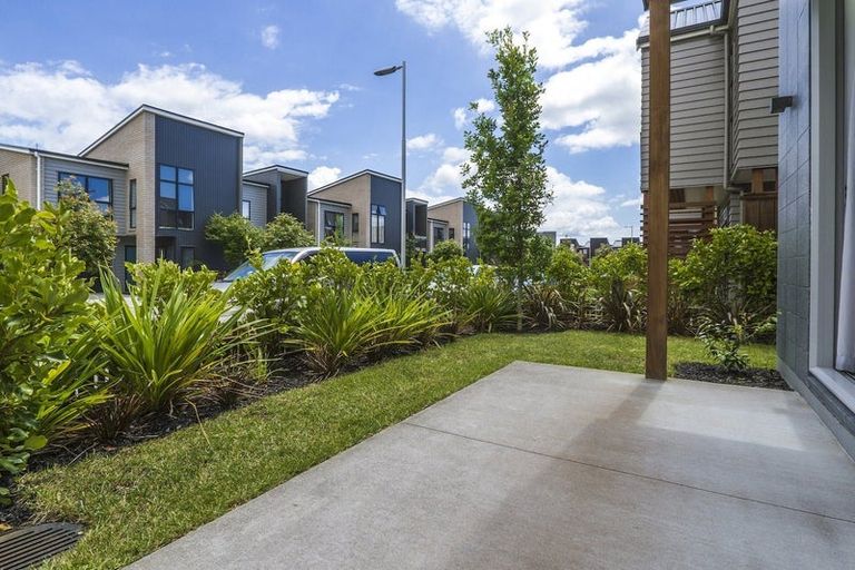 Photo of property in 41 Liquidambar Drive, Hobsonville, Auckland, 0616