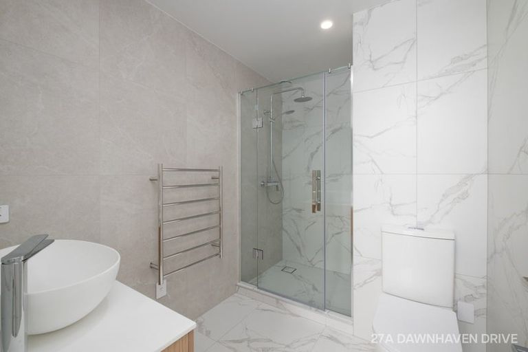 Photo of property in 27b Dawnhaven Drive, Te Atatu Peninsula, Auckland, 0610