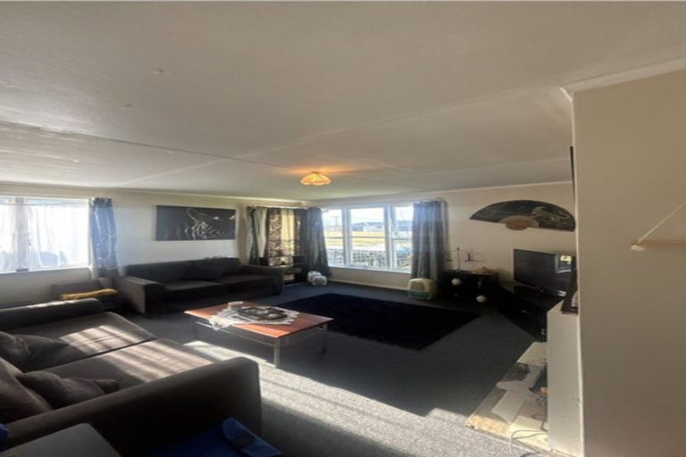 Photo of property in 15 Cameron Crescent, Masterton, 5810