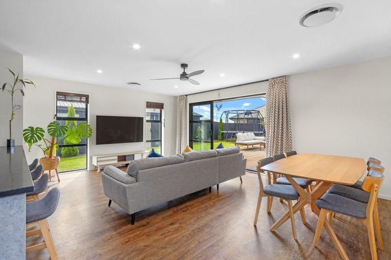 Photo of property in 85 Prestons Park Drive, Marshland, Christchurch, 8083