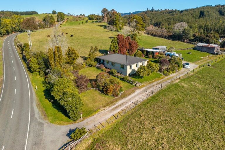 Photo of property in 604 Waiwhero Road, Ngatimoti, Upper Moutere, 7175