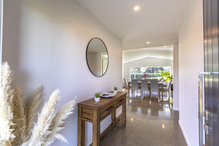 Photo of property in 62 River Road, Otane, Waipawa, 4271