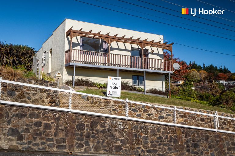 Photo of property in 12 Kirkland Street, Green Island, Dunedin, 9018