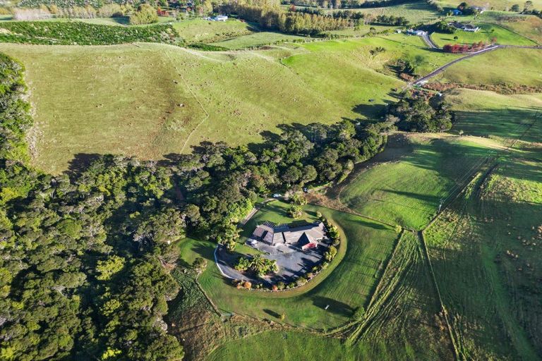 Photo of property in 651f Puketona Road, Haruru, 0204