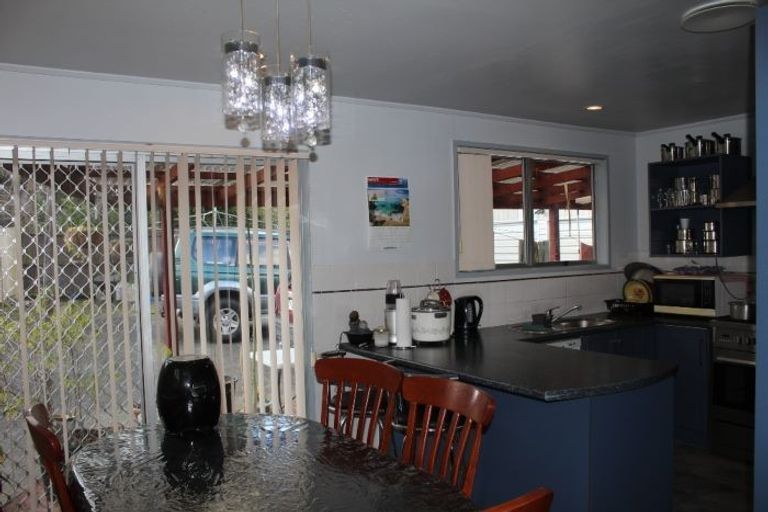 Photo of property in 19 Clyma Place, Massey, Auckland, 0614