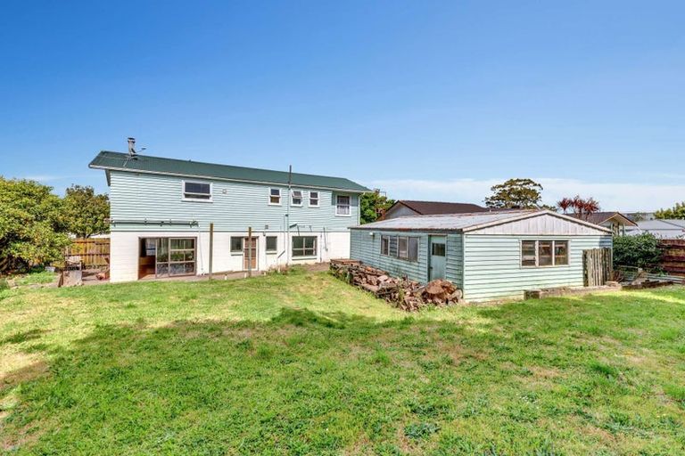 Photo of property in 14 Dagenham Street, Manurewa, Auckland, 2102