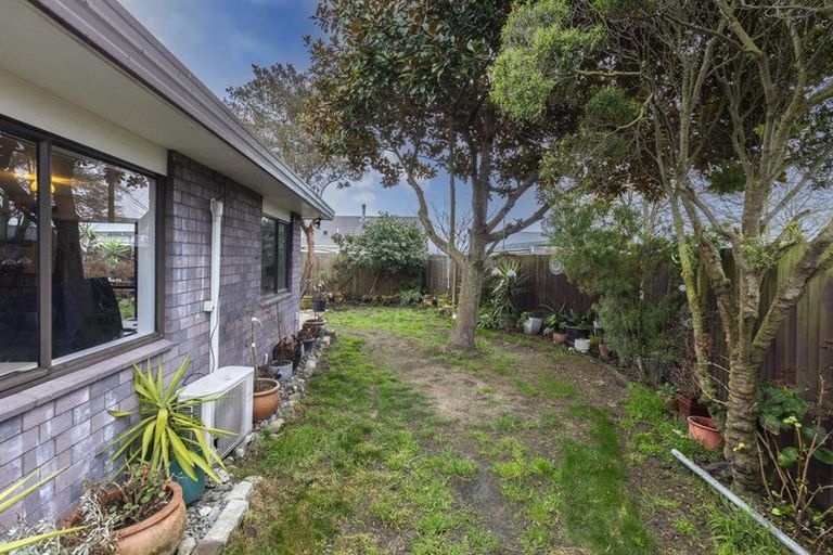 Photo of property in 487 Pages Road, Bexley, Christchurch, 8061