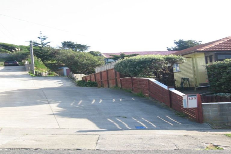 Photo of property in 109 Tireti Road, Titahi Bay, Porirua, 5022