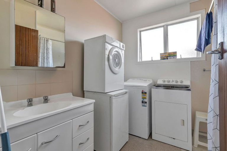 Photo of property in 38 Clemow Road, Fitzroy, New Plymouth, 4312