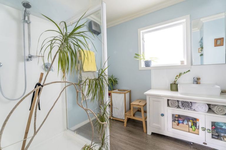 Photo of property in 23 Patiki Place, Titahi Bay, Porirua, 5022