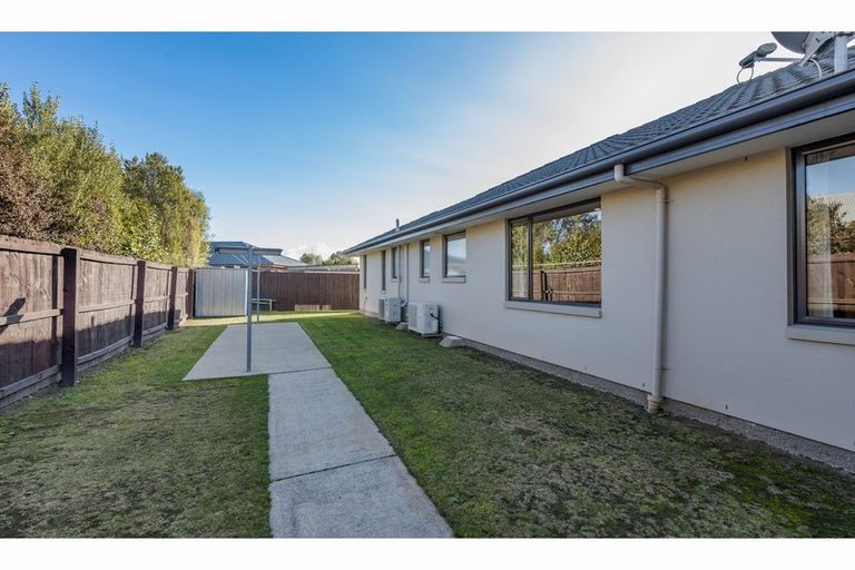 Photo of property in 8 Wyber Place, Kaiapoi, 7630