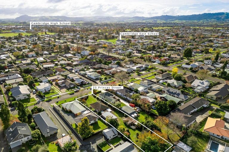 Photo of property in 23 Princes Street, Cambridge, 3434