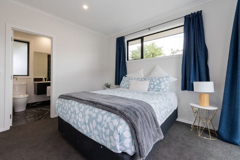Photo of property in 22 Tui Drive, Picton, 7220
